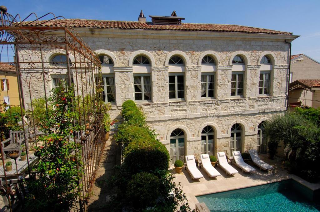 Relais Et Chateaux Michel Trama Puymirol Esterno foto