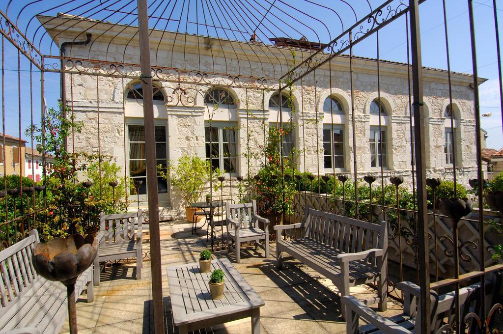Relais Et Chateaux Michel Trama Puymirol Esterno foto